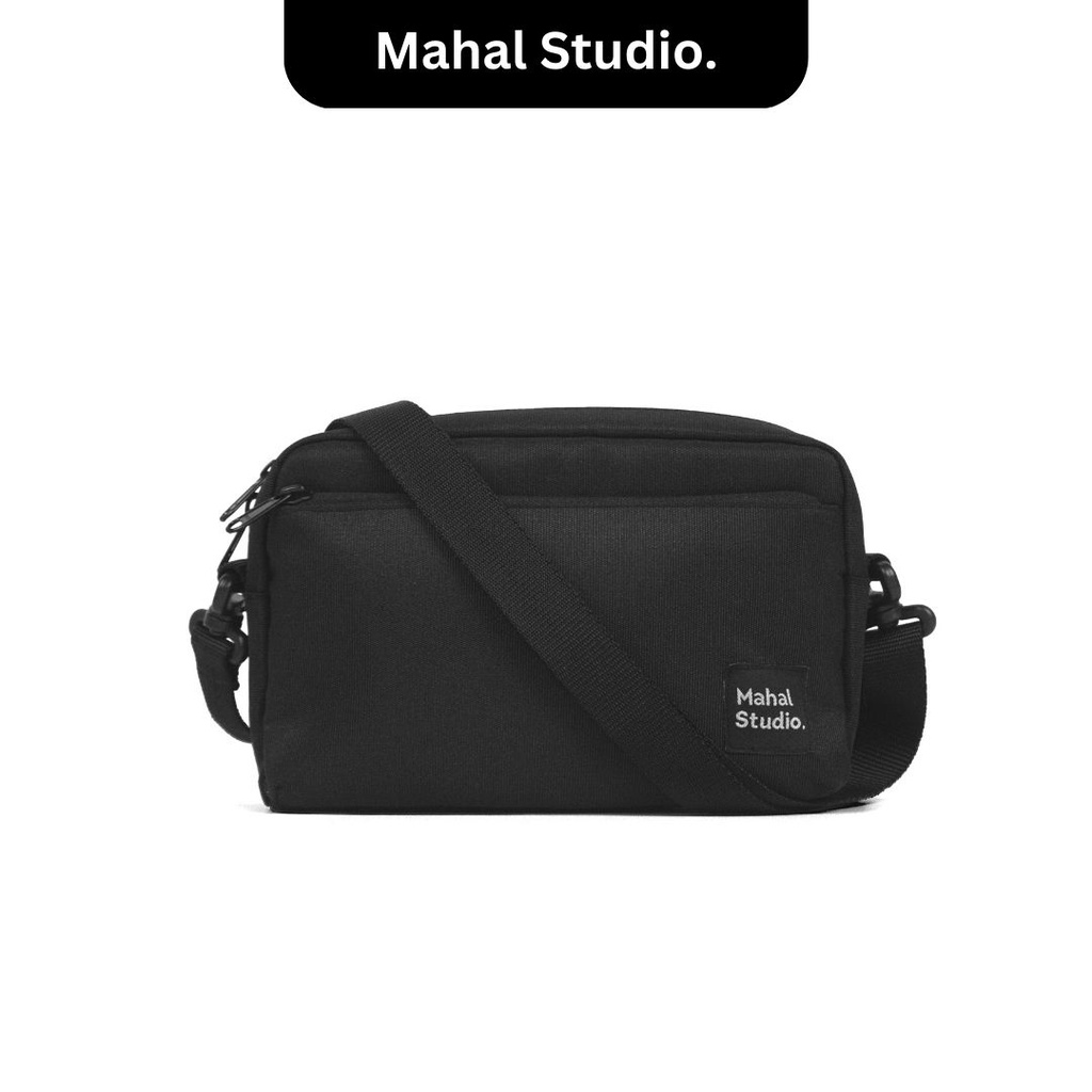 Mahal Studio BOGOTA Tas Selempang Pouch Pria Slempang Sling Bag 3in1 Multifungsi Anti Air Black