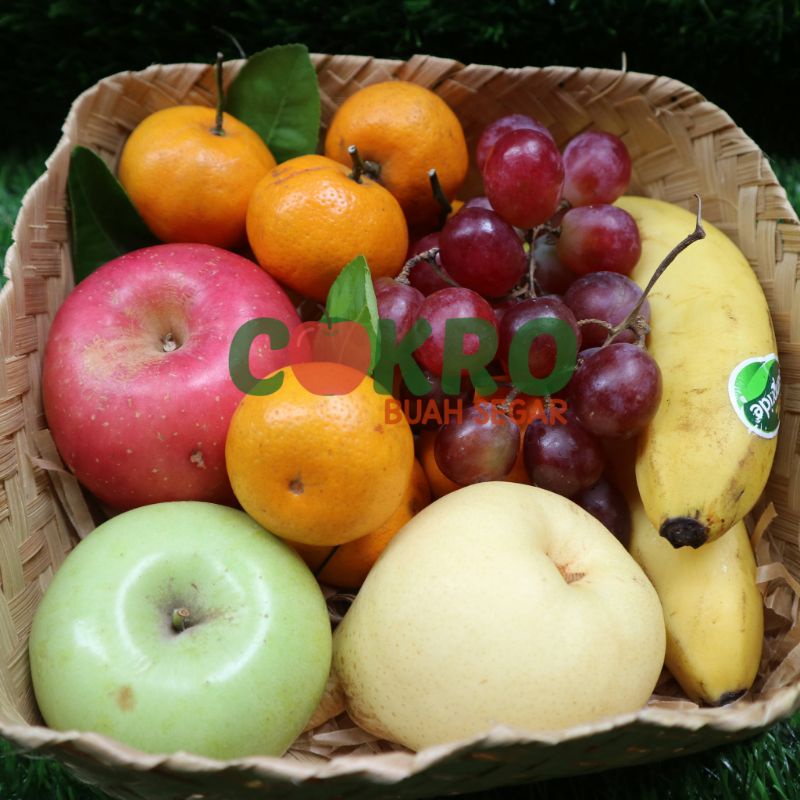 

buah besek | parcel buah besek