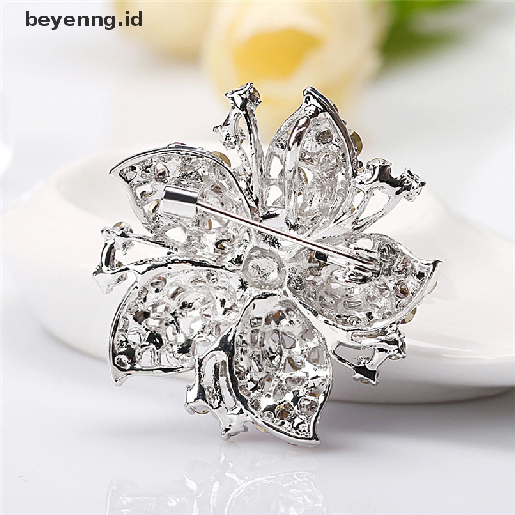 Beyen Wanita Fashion Kristal Bunga Besar Bros Pin Berlian Imitasi Pesona Pernikahan Bros ID