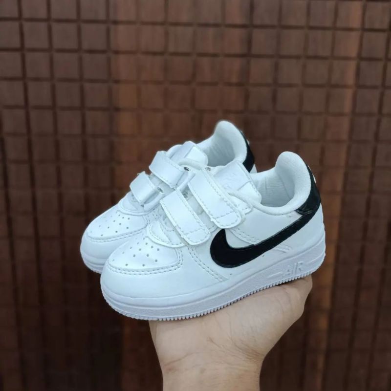 Sepatu Anak Nike Air Force 1
