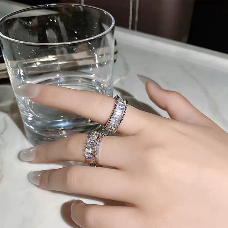 Cincin Model Terbuka Bahan Titanium Steel 18k Aksen Berlian Zirkon | Perhiasan Cincin Adjustable Bahan Stainless Steel | Kotak Hadiah Untuk Hadiah | Cincin Model Terbuka Untuk Wanita