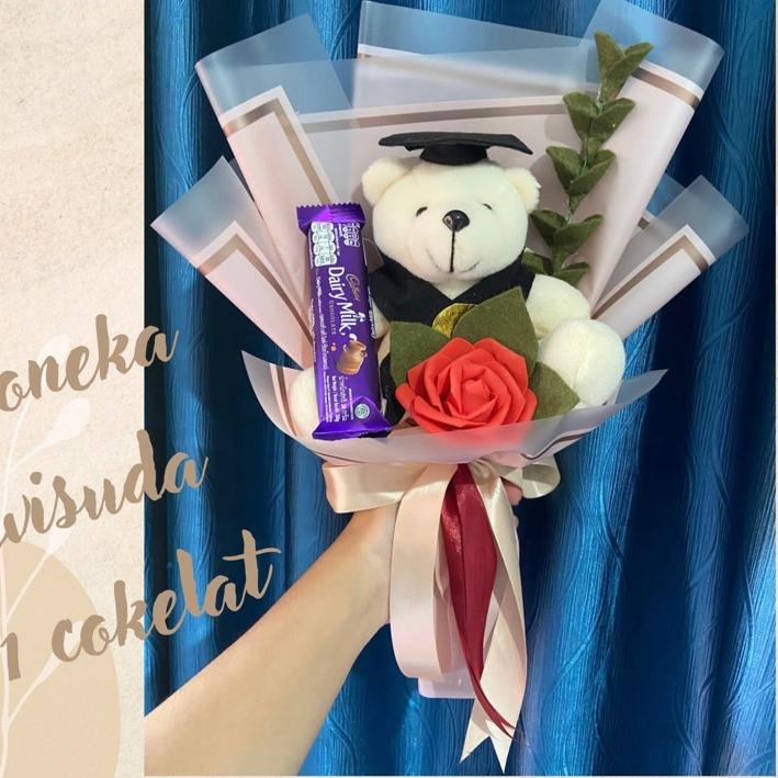 

✨ Buket boneka wisuda // buket cokelat // silverqueen // dairy milk // buket bunga !!!