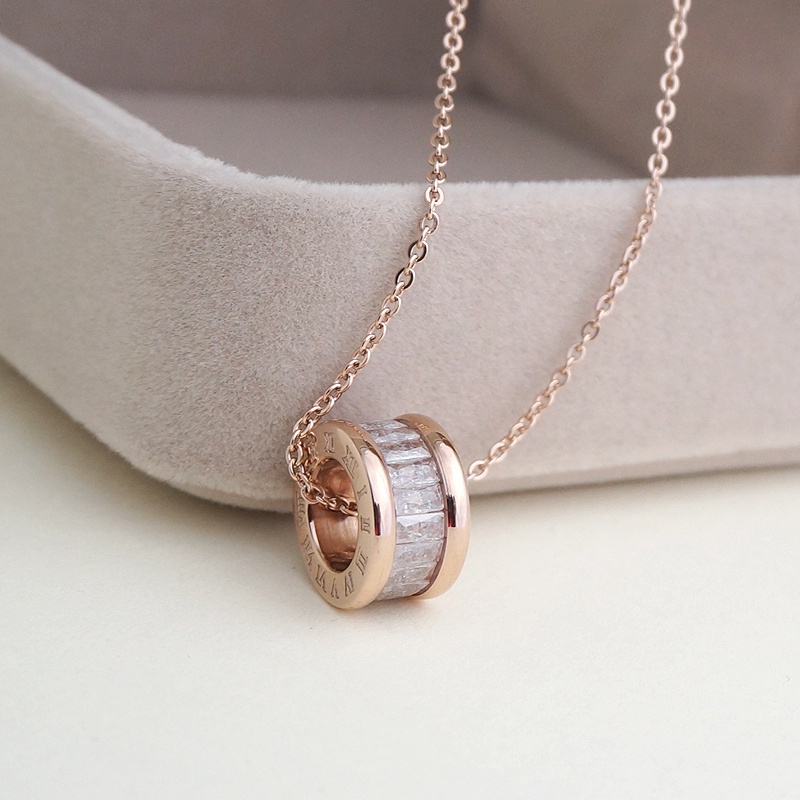 Kalung Rantai Klavikula 18K Titanium Steel Lapis Rose Gold Hias Batu Kristal Warna-Warni