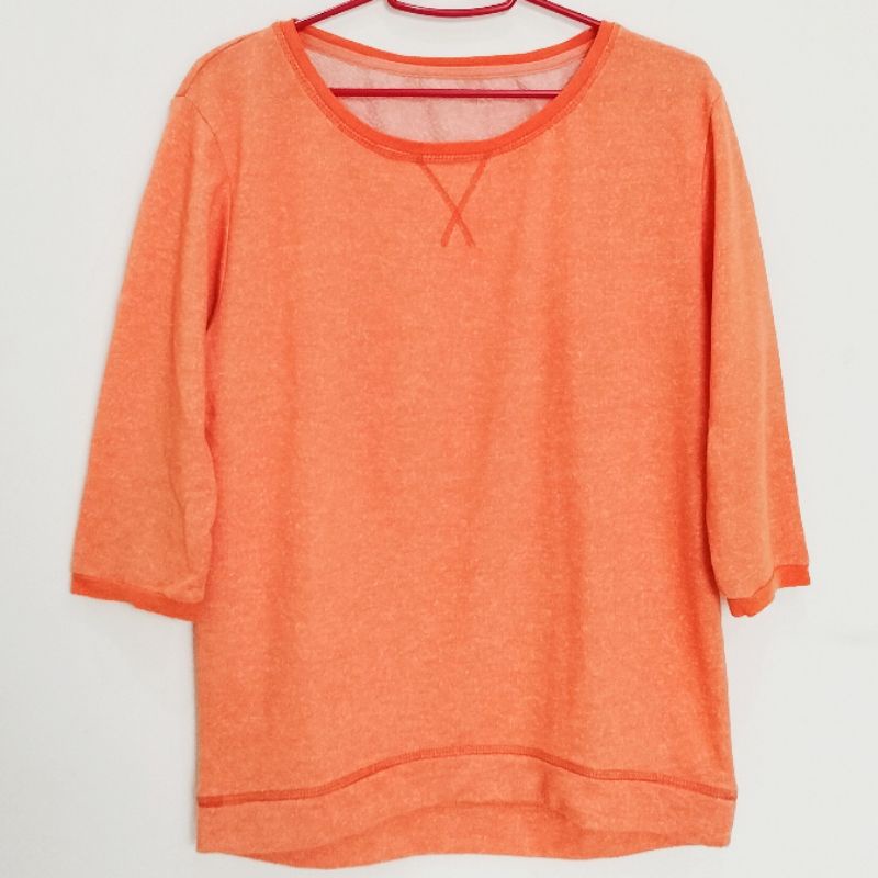 Preloved Blouse Orange / Orange Top / Kaos Orange / Sweater Orange / Blus Wanita Orange / Blus wanit