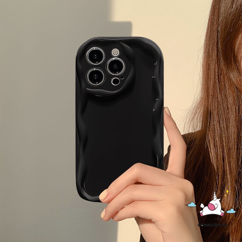 IPHONE Fashion Sederhana Cat Air Gelombang Bingkai Bantal Ponsel Case Kompatibel Untuk Iphone11 12 13 14 Pro MAX 7plus XR X XS Max7 8 Plus SE 2020 Halus Glossy Bergelombang Tepi Shockproof Soft Case