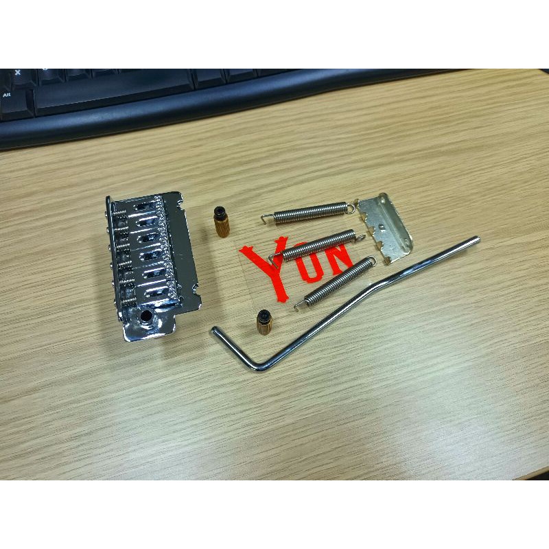 Tremolo Korea Semi Updown