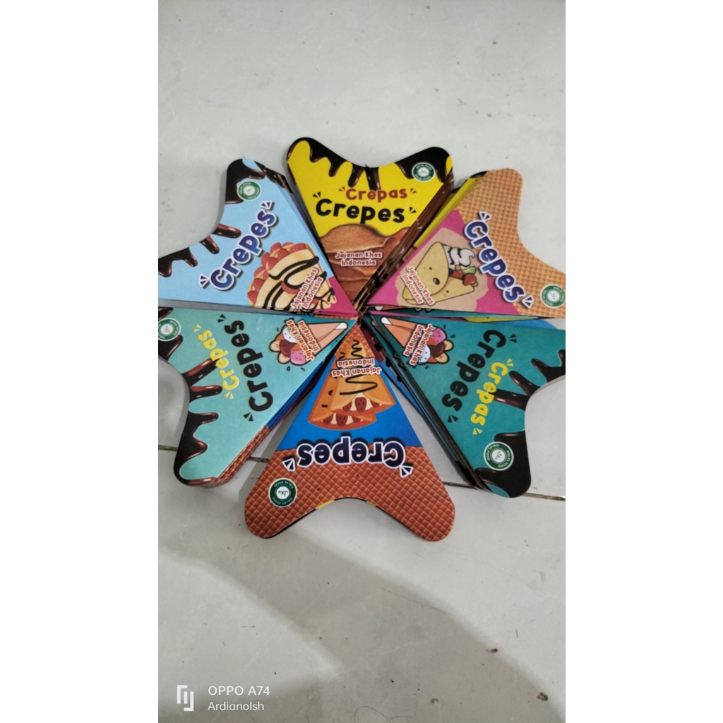 

kertas crepes box crepes waffle croffle ukuran 15 x17,5 cm / kertas lekker
