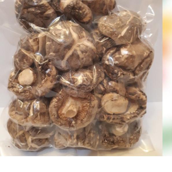 

♘ r hioko shitake yoko ukuran 3-4 cm 3-4cm 250 gram gr 250gram 250gr r kering Ω