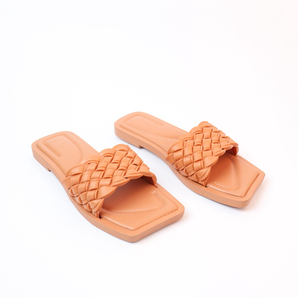 Micy Sandal Selop Wanita Slip On Teplek - Demorin
