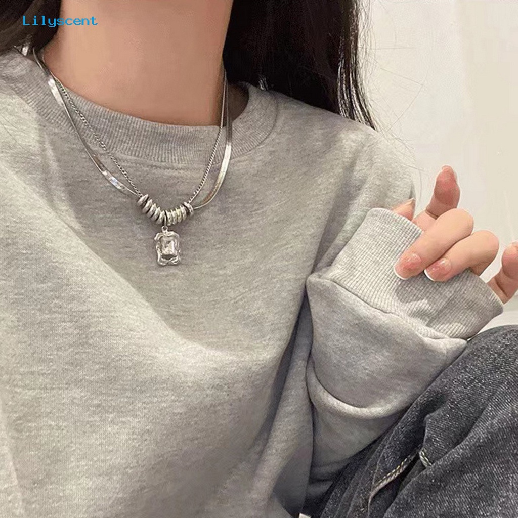 [LS] Wanita Kalung Double-layers Kepribadian Cincin Bulat Tulang Ular Keren Hitam Kristal Imitasi Persegi Klavikula Kalung Fashion Perhiasan