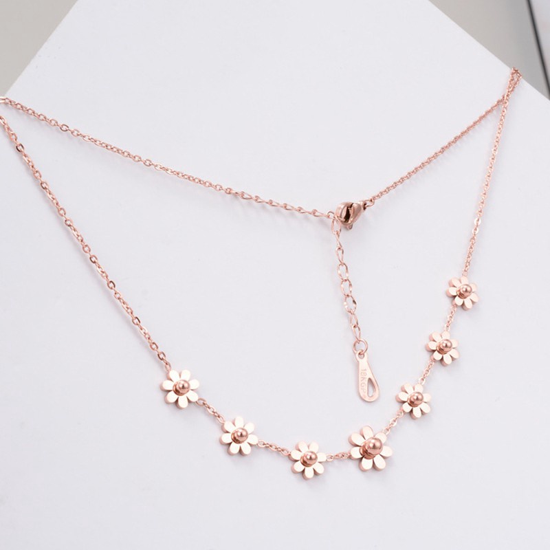 Kalung Rantai Pendek Dengan Liontin Bunga Daisy Kecil Untuk Wanita | Kalung Rose Gold 18k | Kalung Bahan Stainless Steel | Kalung Bahan Titanium Steel | Hadiah Ulang Tahun Tahan Air Tidak Pudar