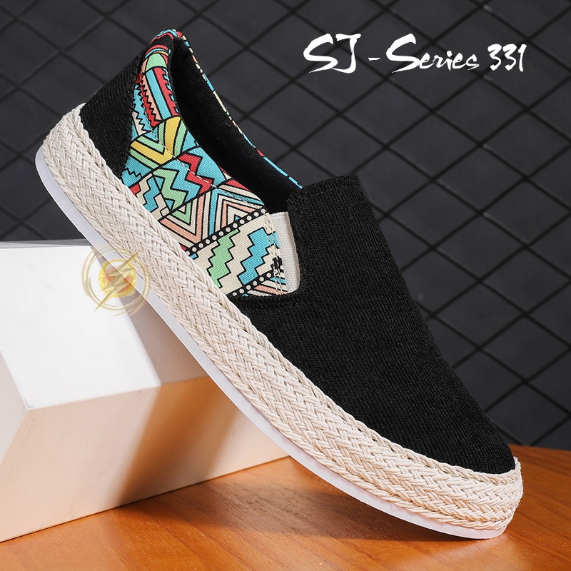 [JWALK] Sepatu Slip On Pria Model Keren Motif Unik Buat Nongkrong Kualitas Import Premium -331