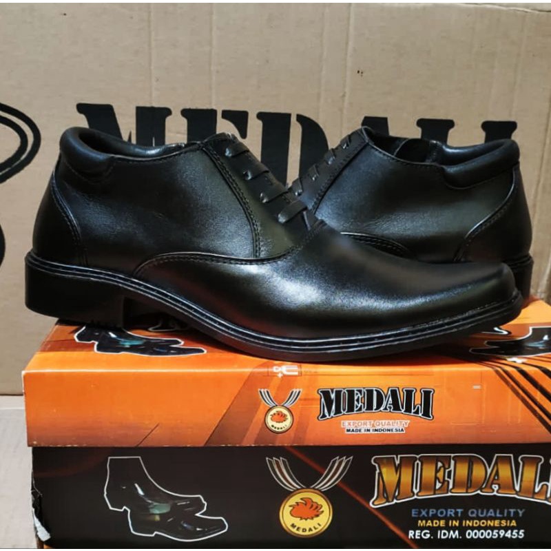 Sepatu Kulit Pria Semi boot/Sepatu Kerja PNS/sepatu kantor/Sepatu Dinas POLRI SECURITY TNI Sepatu Medali SJ 177