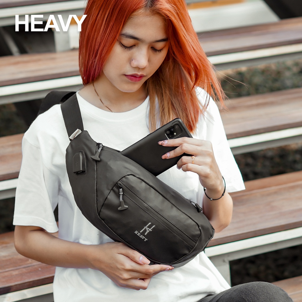 Heavy Tas Pinggang Pria Obelix - Waistbag Heavy USB Connetor