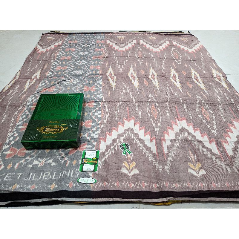 Sarung Ketjubung Goyor Fiber Green Warna Putih