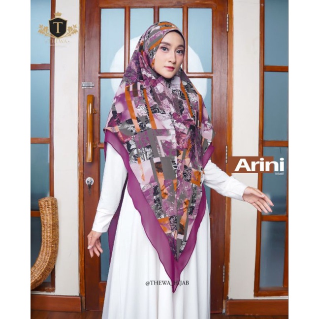 Hijab motif / khimar arini motif / thewa hijab / hijab printing / hijab dua layer / hijab syar'i mot