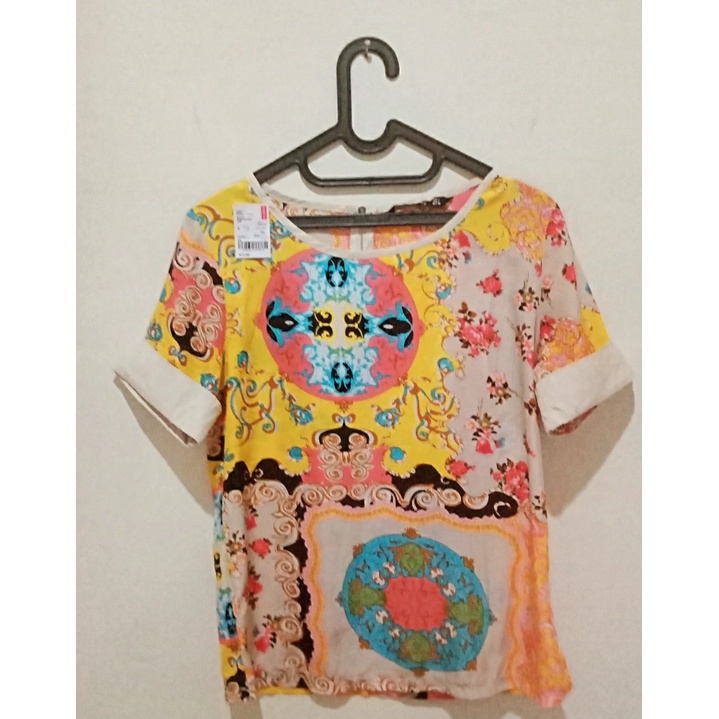 baju Atasan  Blus Wanita lengan Pendek