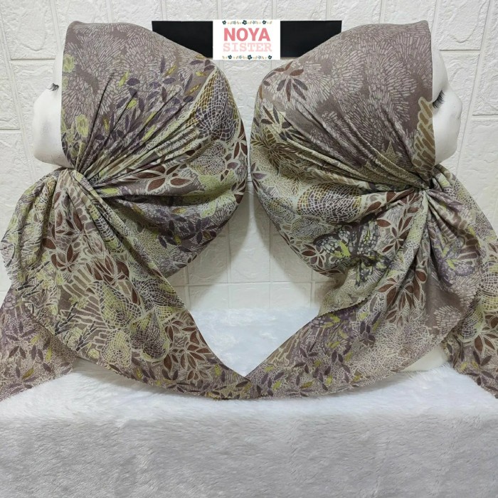 Hijab segiempat motif coklat hijau voal premium kerudung Lacercut