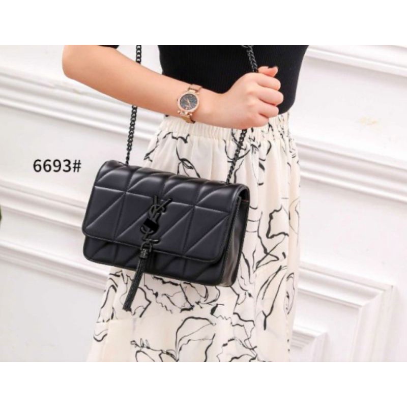 Tas wanita//Tas sling bag Sakurai //tas Selempang cewek//tas Selempang Kekinian//fashion wanita//fashion Kekinian//fashion wanita modern