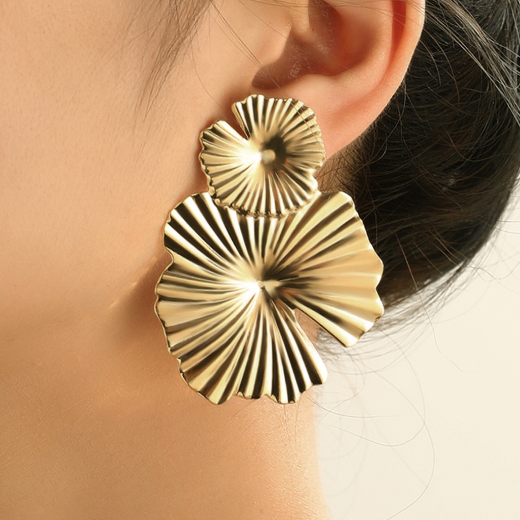 Kepribadian Berlebihan Bunga Anting Atmosfer Mode Logam Payet Anting Besar Perempuan Bersih Merah Fashion Earrings Earrings