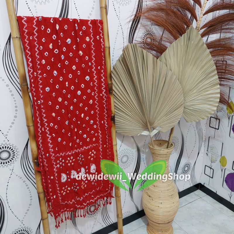 [1set] Kebaya + Jarik Instan + Selendang Jumputan  || Motif Lereng Kembang