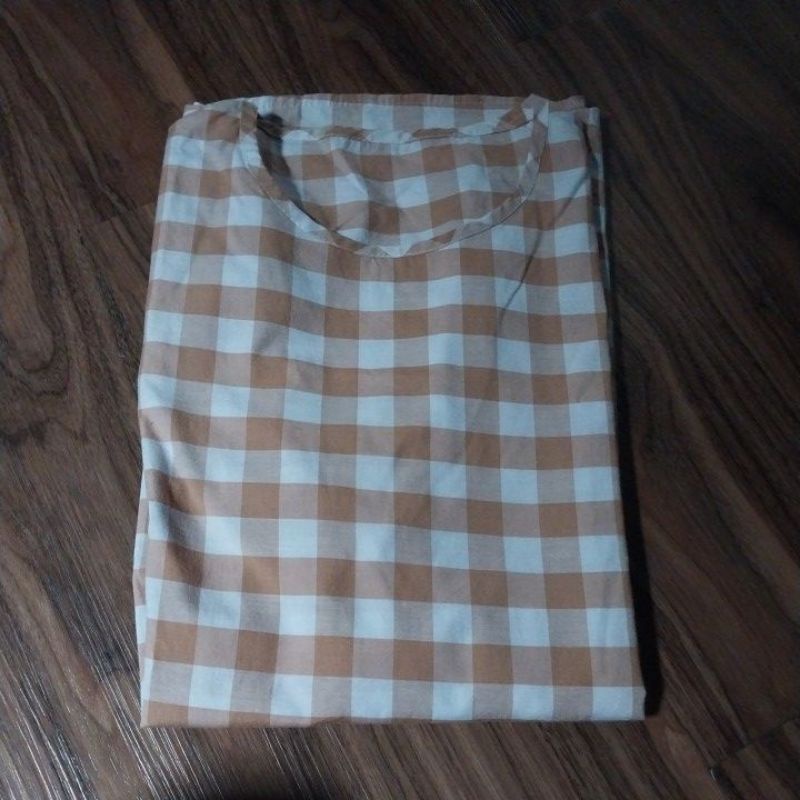 Blouse jumbo kotak-kotak preloved