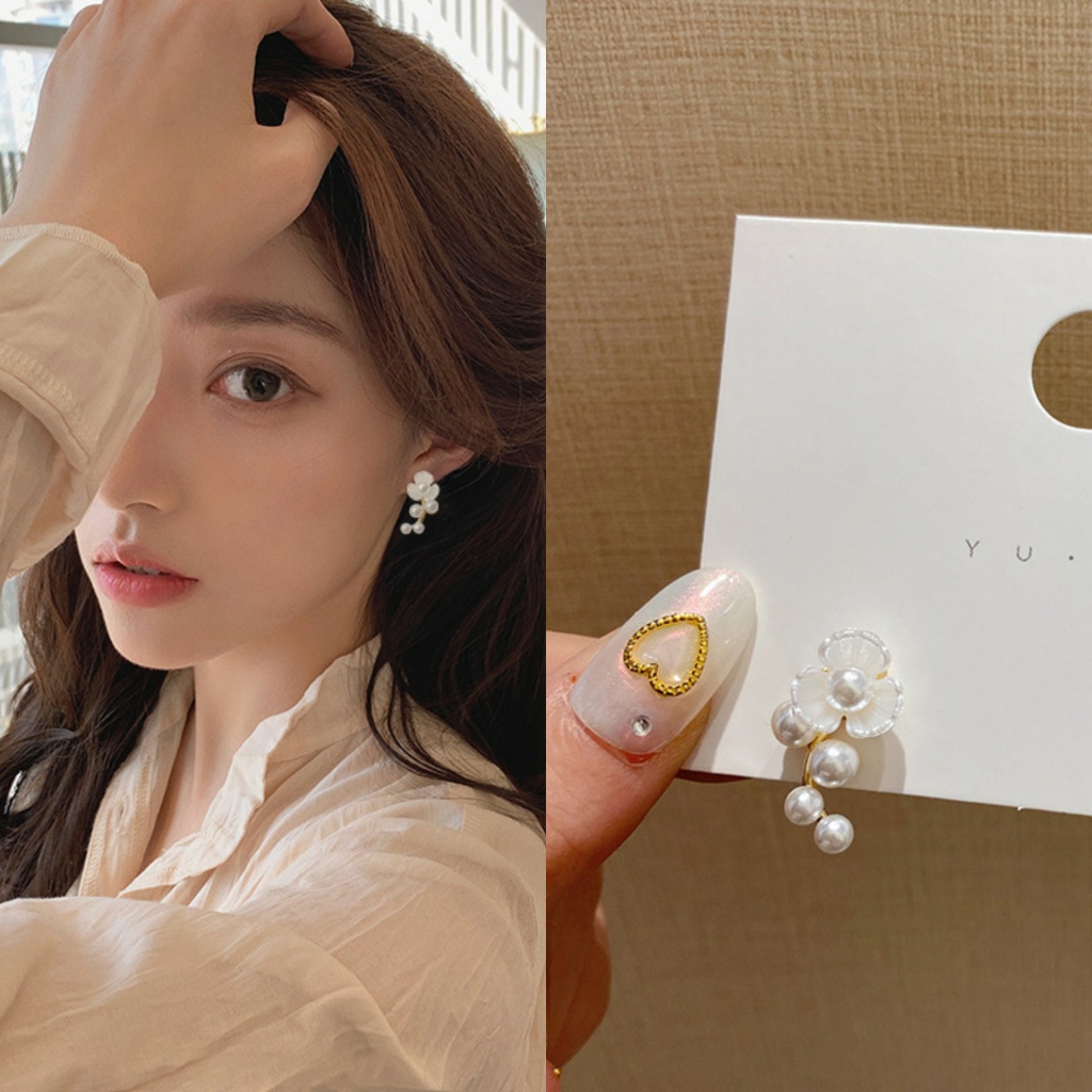 Gaya Girly Kreatif Segar Sederhana Anting Mutiara S925 Perak Jarum Unik Elegan Indah Anting Bunga