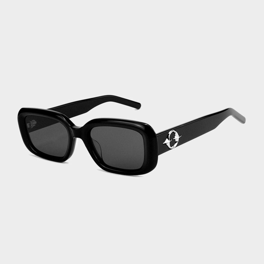 [Elegan] Kacamata Hitam Anti UV Portable Pria Keren Retro Kacamata Hitam Outdoor Bersepeda Kacamata Hitam PC Jennie Gaya Yang Sama Perlindungan Mata Properti Foto Gaya Korea Eyewear