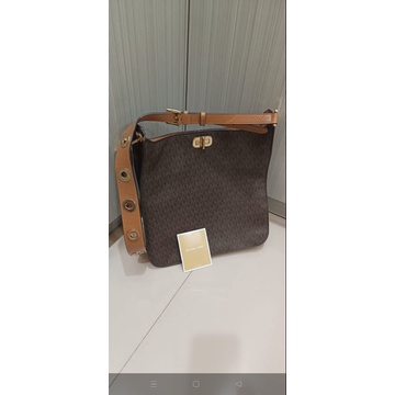 MICHAEL KORS SULLIVAN messenger bag