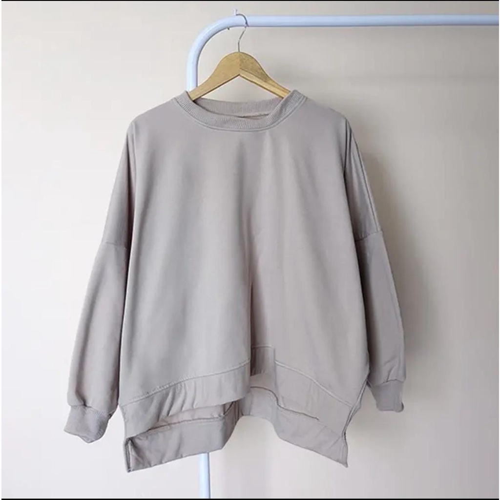 Sweater XXXL Oversize Sweatshirt Crewneck Wanita Oversize Big Size One Size Fit XXXL - sweater wanita oversize tebal