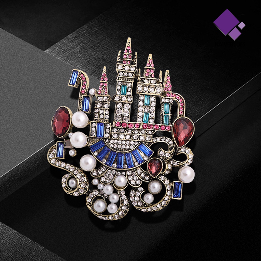 &lt; Naiveblues &gt; Pin Bros Bentuk Kastil Berlian Imitasi Perempuan Lucu Terang Luster Brooch Decor