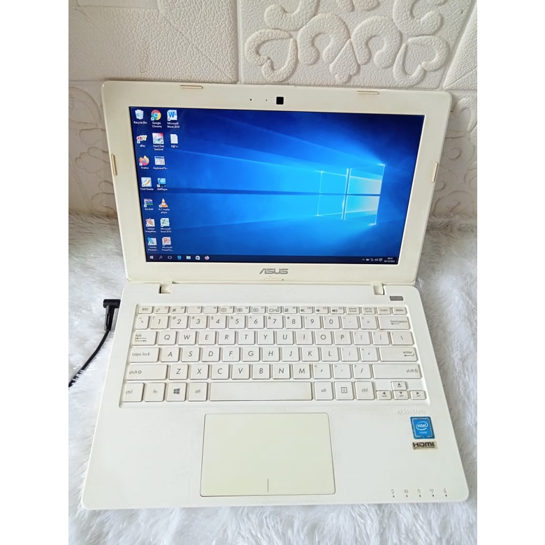 NOTEBOOK ASUS X200CA,NOTEBOOK BEKAS