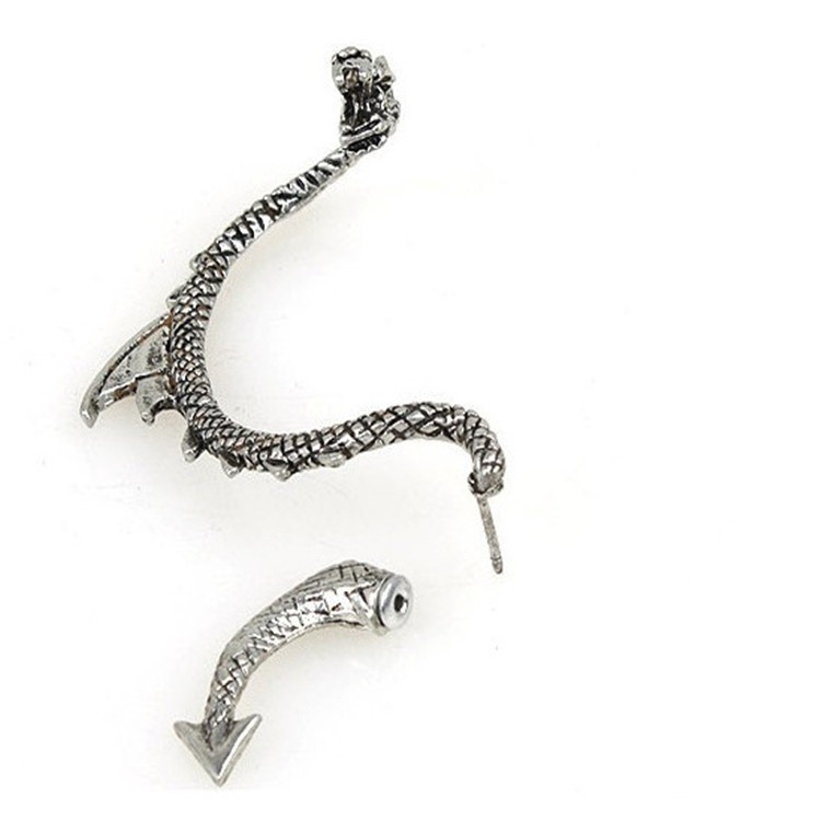 Anting Bentuk Naga | Aksesoris Pria Dan Wanita | Sendok Garpu Bahan Stainless Steel