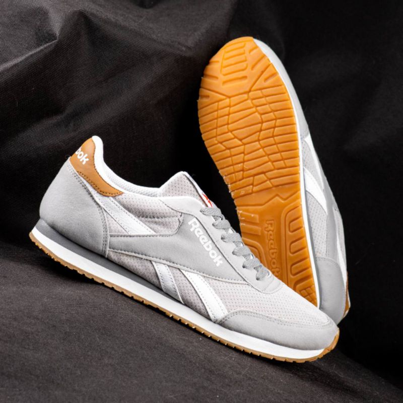 Reebok Classic Utility &quot;Grey White Gum&quot;