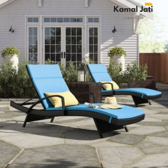 kursi lounger santai rotan sintetis outdoor, lonjer kolam renang