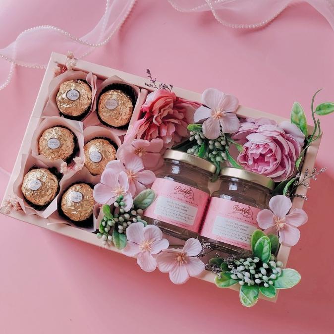 

Spesial Valentine Day Kado Valentine Unik Hampers Valentine Premium Healthy Coklat Valentine