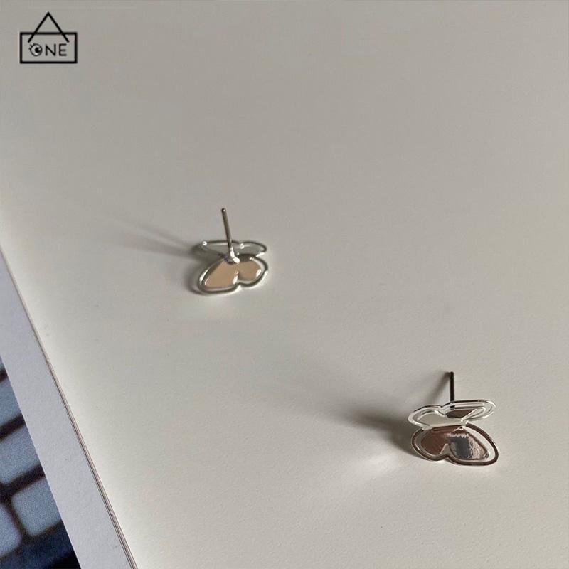 COD❤️Anting Kupu Korea Untuk Wanita kecil berongga Butterfly Earrings Stud Tusuk Kupu-A.one