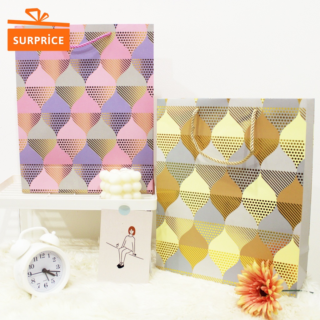 

Surprice Paper Bag Motif Lampion 26x32 / Paper Bag Tali / Goodie Bag