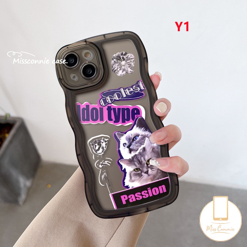 Stiker Label Case Merk Trendy Samsung A50 A04 A30s A03s A14 A13 A12 A04s A33 A11 A52s A53 M22 A23 A32 A50s A20 A02s M32 A31 A04E A22 A21s A52 A51 Cool Cat Wavy Edge Soft Cover