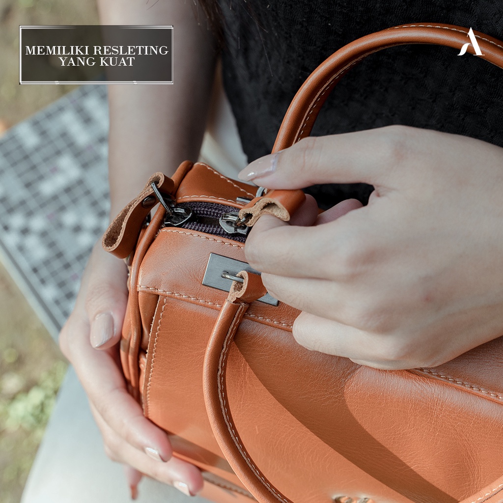 Tas Wanita Branded Model Selempang Slempang Jinjing Bahan 100% Kulit Sapi Asli Original Alona Hestia Leather Sling Bag