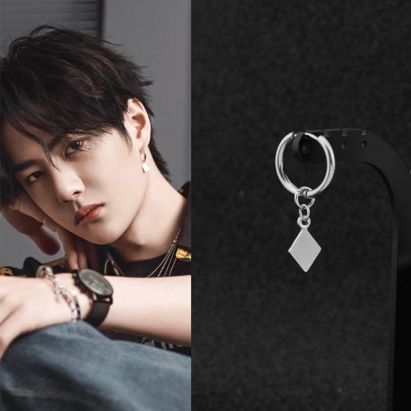 Wang Yibo Anting Gaya Yang Sama Anting Piece Persegi Kecil Sederhana Stainless Steel Anting Tanpa Tindik Peripheral