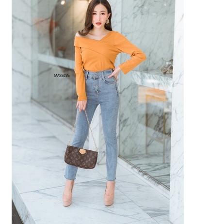 ❅ KAOS SABRINA MASSIVE LENGAN PANJANG IMPORT BANGKOK (BJMSV8003) ♡