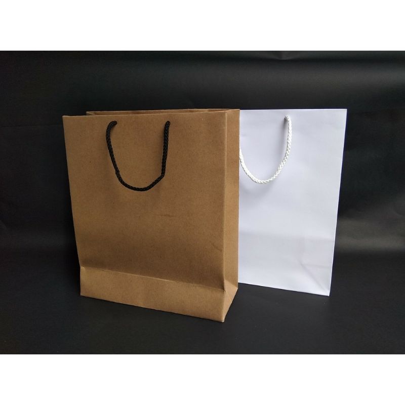 

0Paper bag Polos, Tas Kertas Polos, Paperbag Polos Bahan Kertas Kraft
