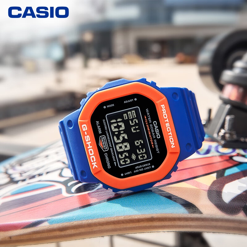 Casio Watch Men's G-SHOCK Street Skateboarding Classic Small Square Sports Electronic Men's Watch DW-5610SC