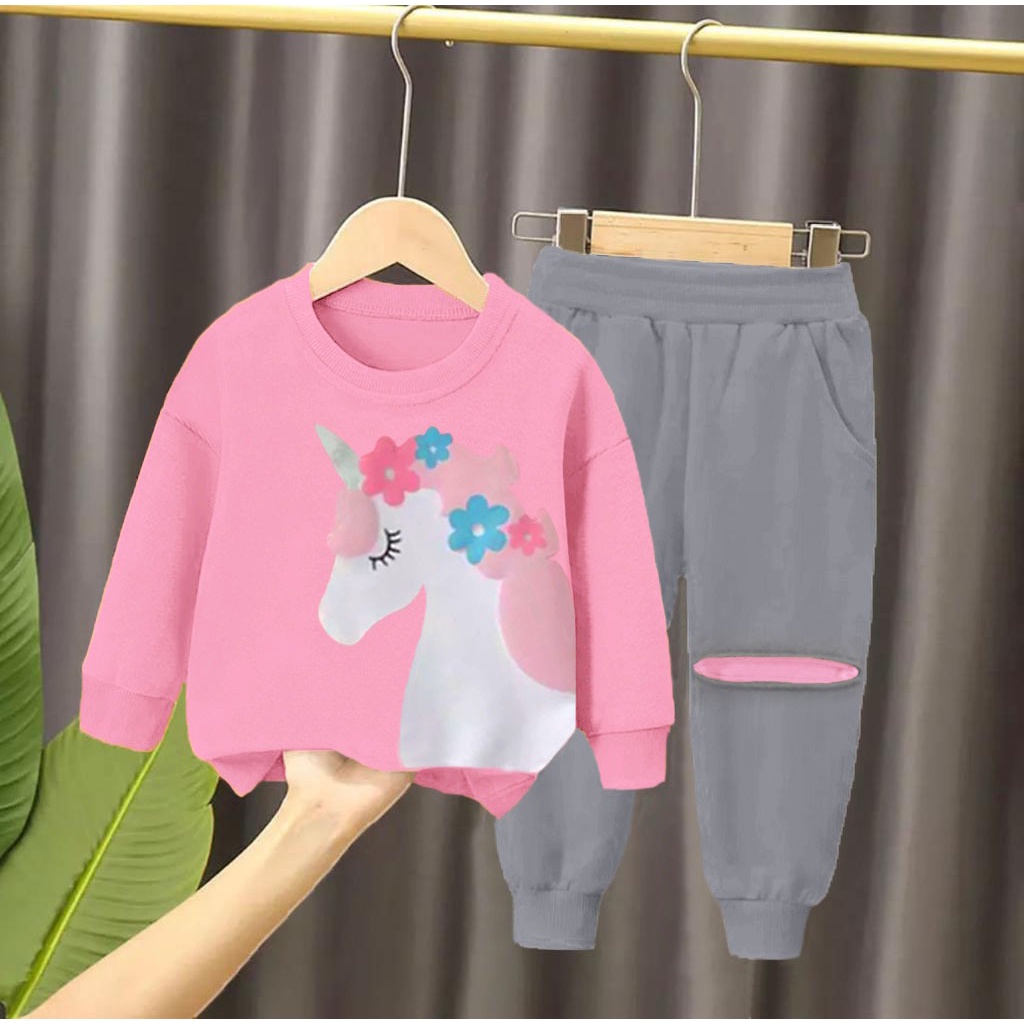 HAPPYSALE24-SETELAN SWEATER ANAK PEREMPUAN TERBARU DAN TERLARIS SWEATER ANAK ANAK BERMOTIF GRAFIS CELANA PANJANG KEKINIAN DAN TERKINI 2023