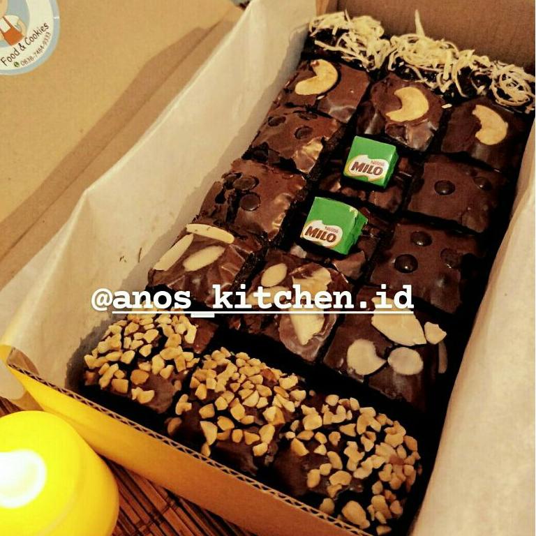 

Gcu33 Brownies Fudgy Dark Cokelat Skat (Isi 18 pcs) (Produk Terbaru Hari Ini) Hot Sale