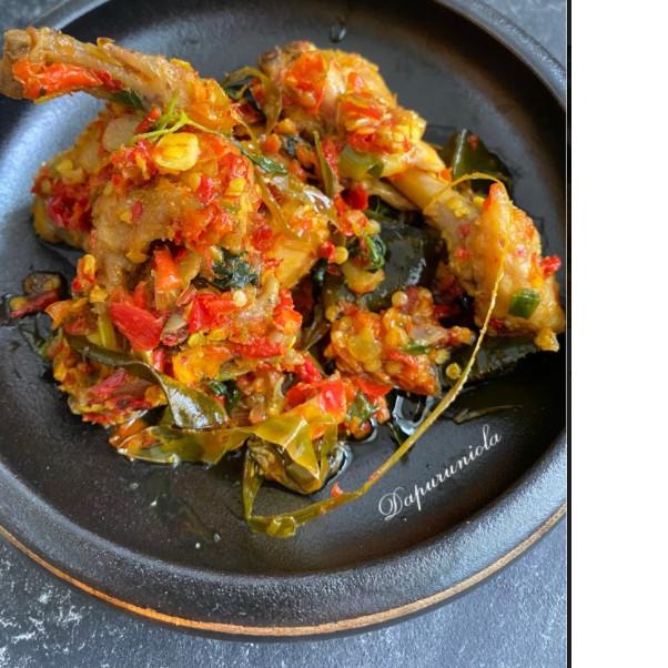 

⅍ AYAM WOKU 9 POTONG ☚