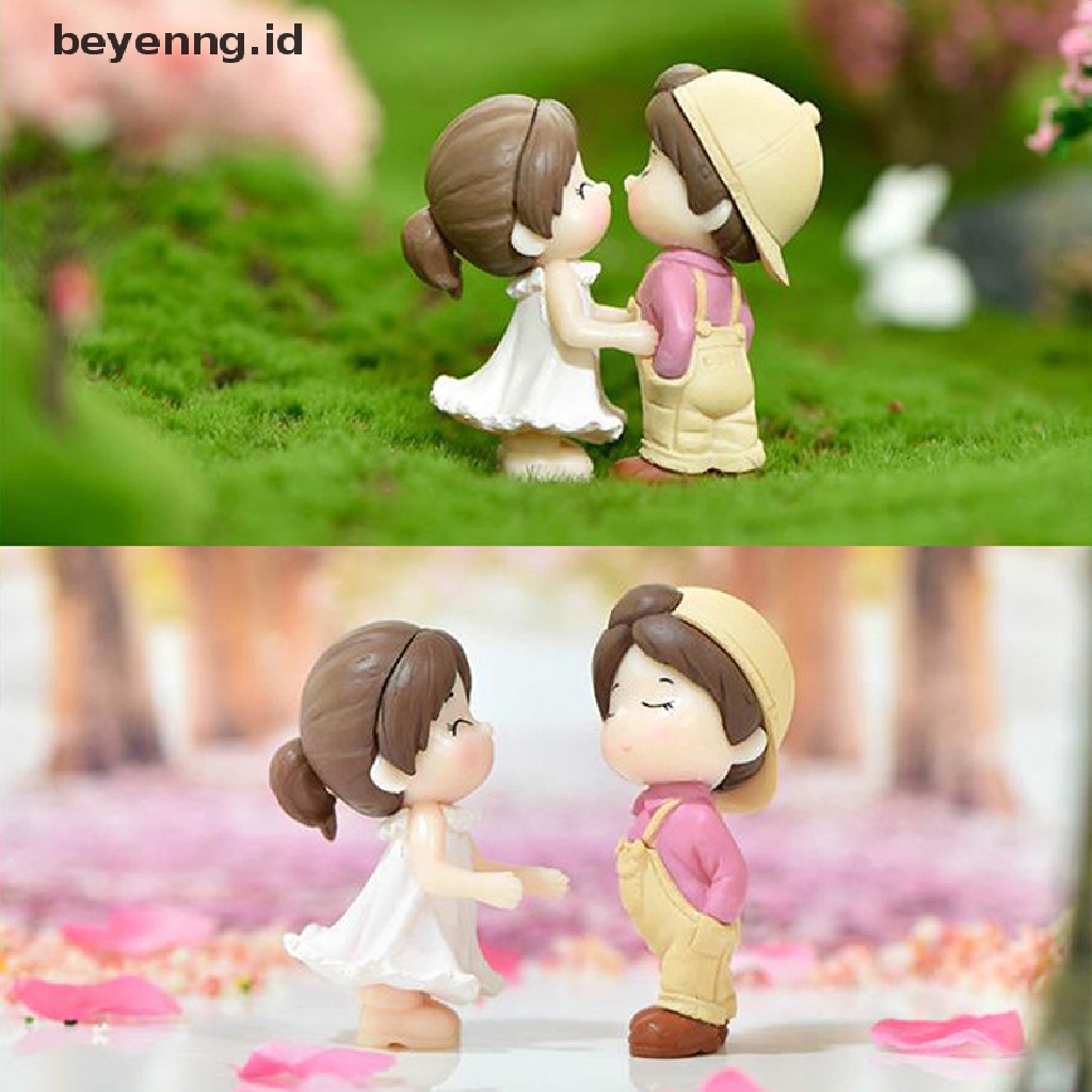 Beyen 1pasang Dancing couple Miniatur Desktop Dekorasi Rumah Hiasan Kue Hadiah Rumah Boneka ID