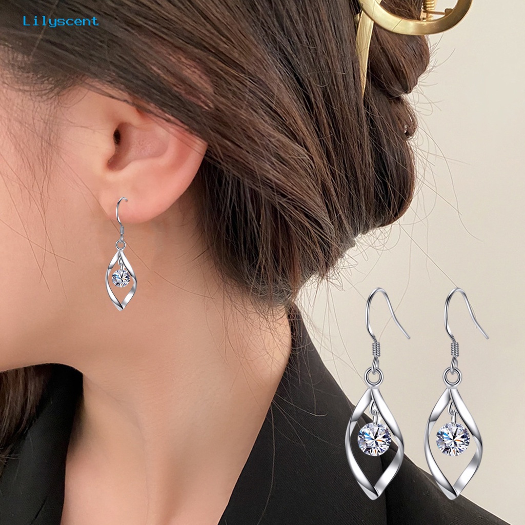 [LS] Set Perhiasan Wanita Sederhana Geometris Berongga Keluar Bentuk Twist Kilau Terang Hias Hadiah Cubic Zirconia Liontin Kalung Anting Panjang Set Perhiasan Gadis Aksesori Busana