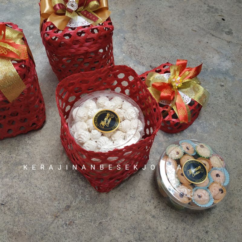 

(CNY 2023) KLONGSONG PINTEREST 15X15 T 17CM MERAH FREE PITA / hantaran kue/kue Imlek/kue Jogja/besek Jogja/keranjang kue